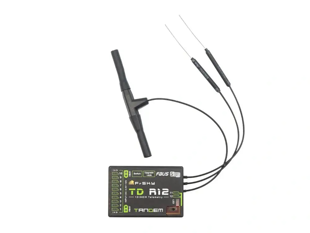 FrSky TD R12 Dual Band 2 4GHz 900MHz Receiver DefianceRC frsky-td-r12-dual-band-2-4ghz-900mhz-receiver-defiancerc